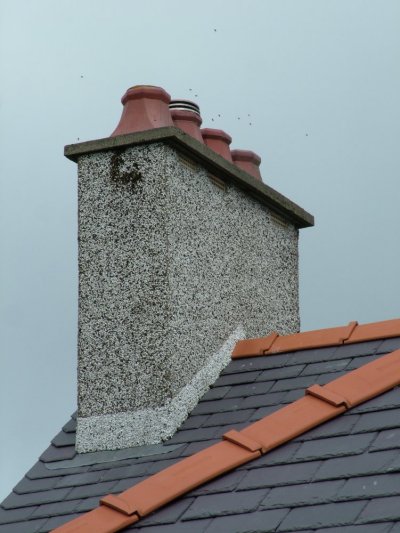 abersoch_chimney.jpg (42070 bytes)